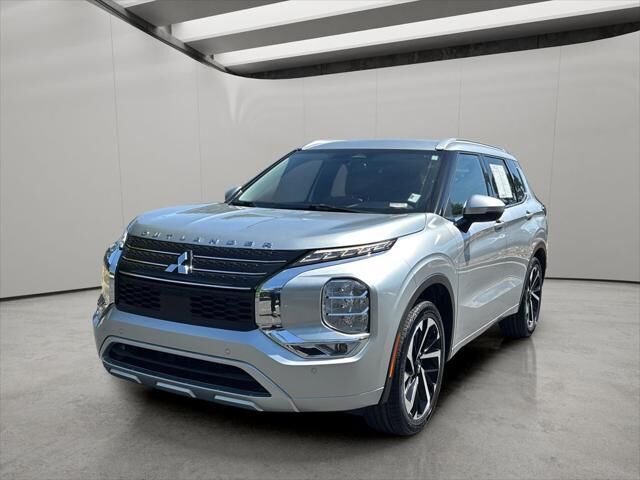 2022 Mitsubishi Outlander SEL