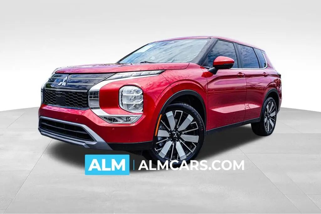 2025 Mitsubishi Outlander SE