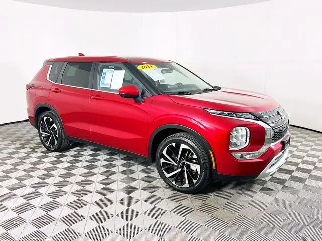 2024 Mitsubishi Outlander SE