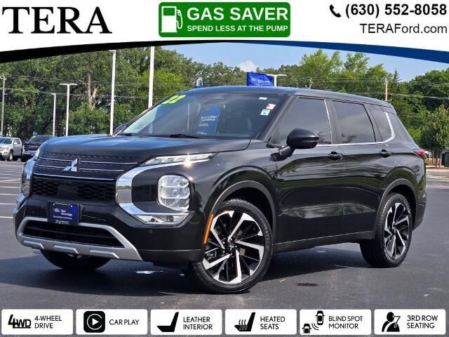 2022 Mitsubishi Outlander SE