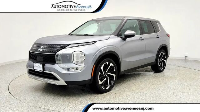 2023 Mitsubishi Outlander ES