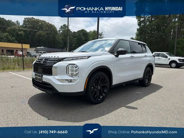 2024 Mitsubishi Outlander SE