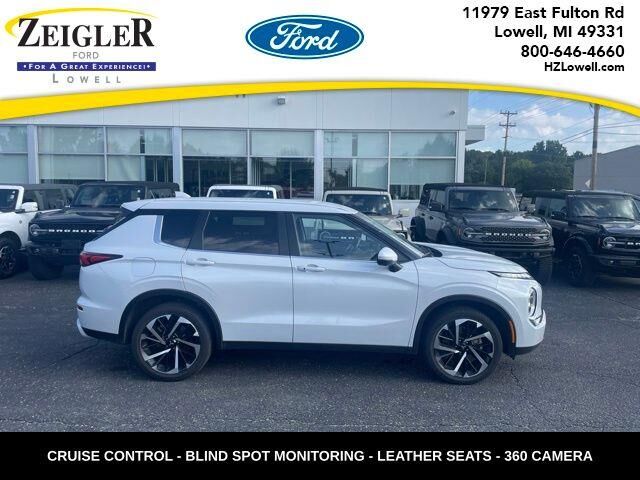 2024 Mitsubishi Outlander SE