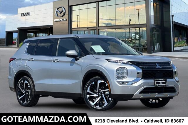 2024 Mitsubishi Outlander SE