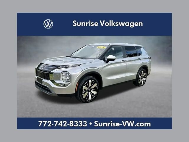 2025 Mitsubishi Outlander SE