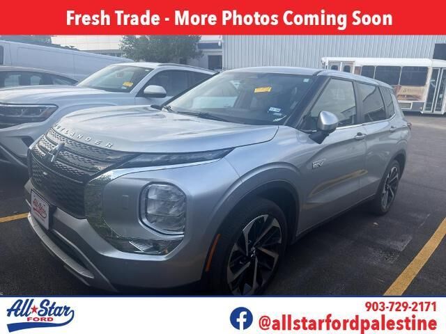 2024 Mitsubishi Outlander PHEV SE
