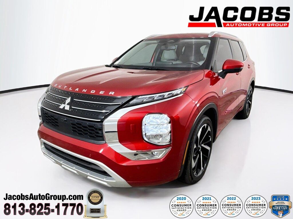 2024 Mitsubishi Outlander PHEV SEL — photo 1 of 13