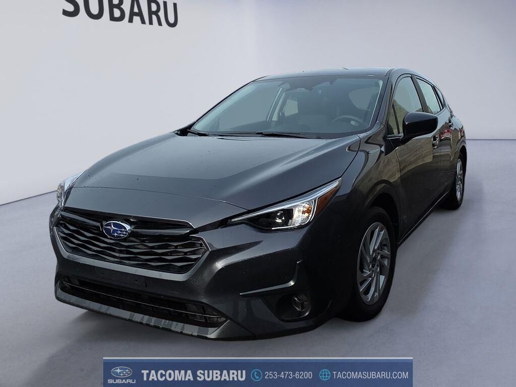 2025 Subaru Impreza Base — photo 1 of 13