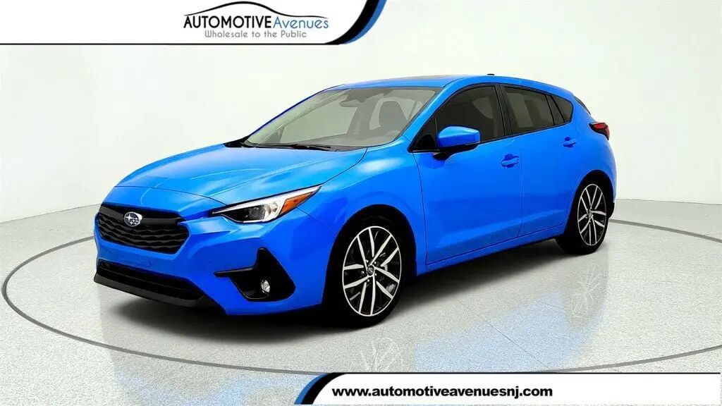 2024 Subaru Impreza Sport — photo 1 of 13