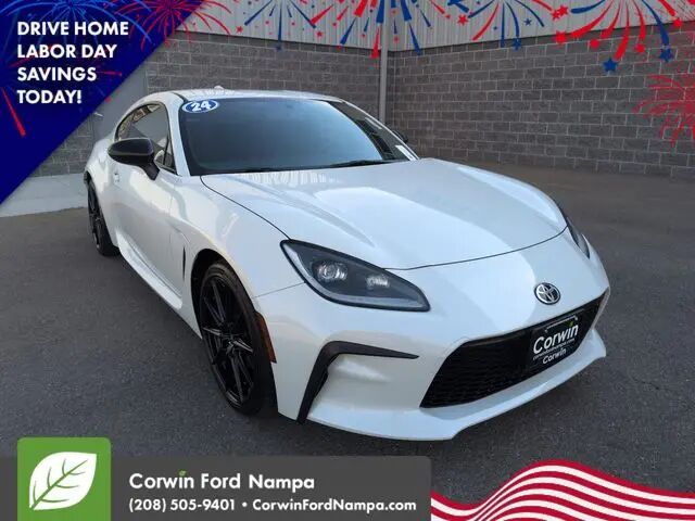 2024 Toyota GR86 Premium — photo 1 of 13