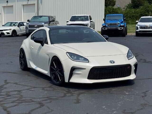2023 Toyota GR86 Premium