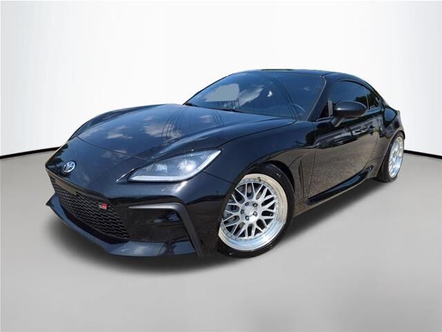 2023 Toyota GR86 Premium — photo 1 of 13
