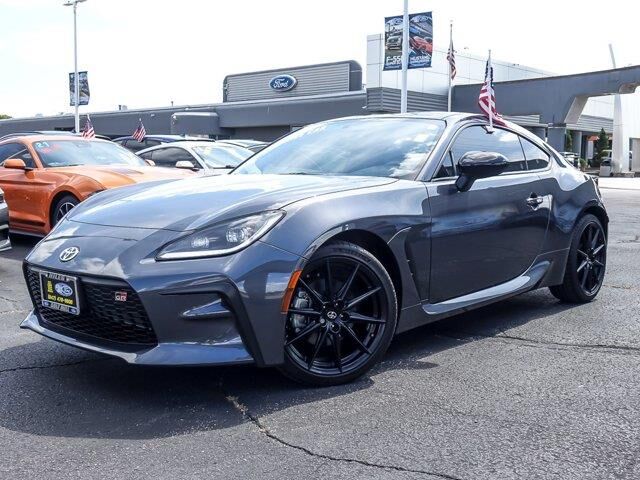 2025 Toyota GR86 Premium