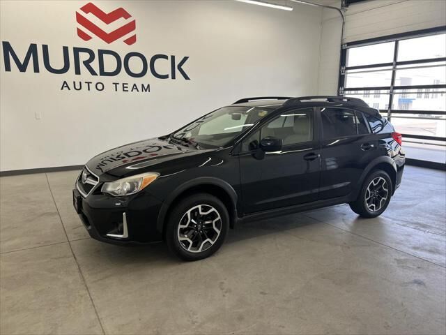 2017 Subaru Crosstrek 2.0i Premium — photo 1 of 13