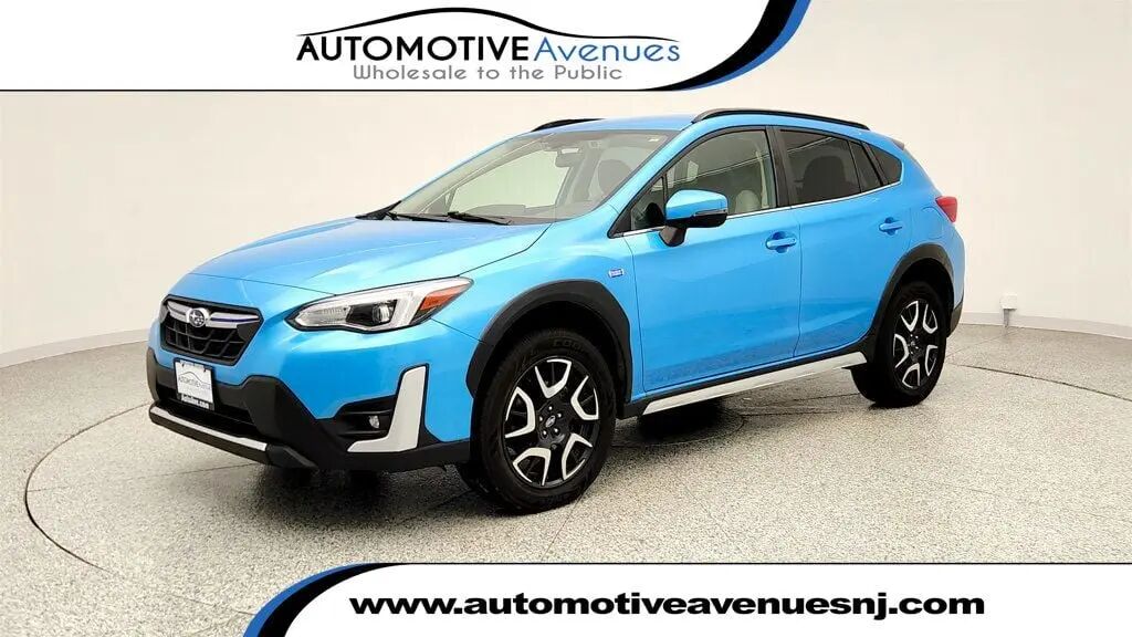 2022 Subaru Crosstrek Hybrid — photo 1 of 13