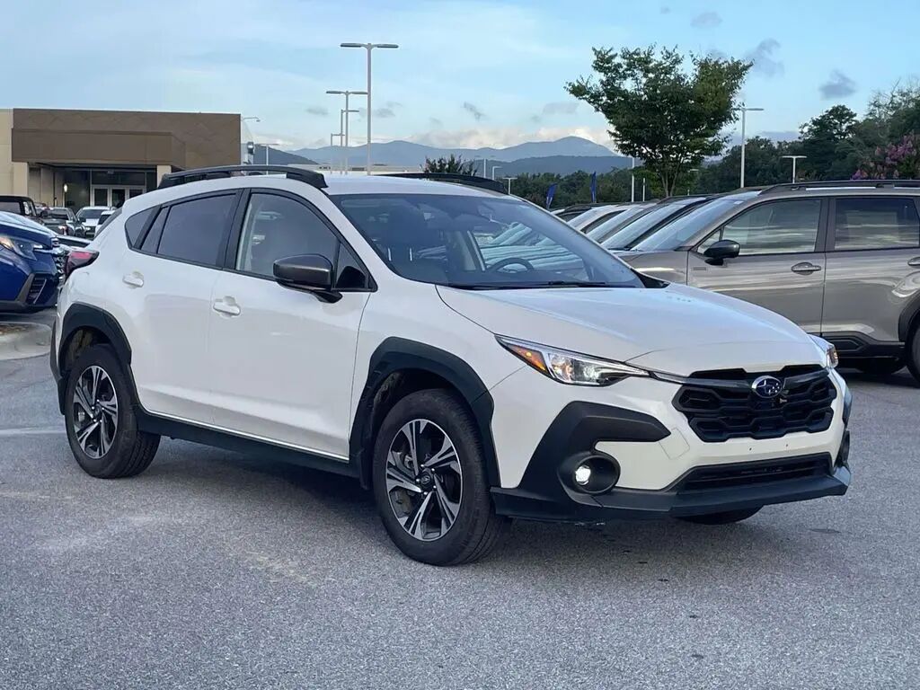 2024 Subaru Crosstrek Premium — photo 1 of 13