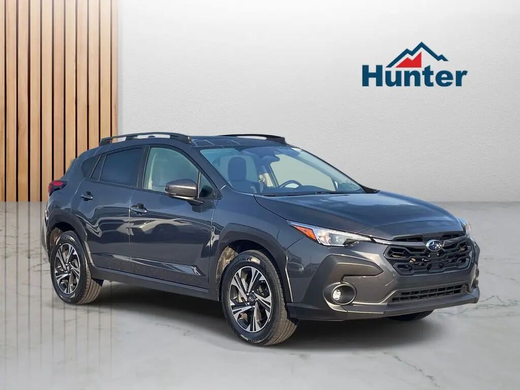 2025 Subaru Crosstrek Premium — photo 1 of 13