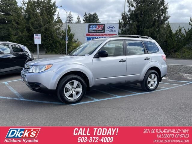 2012 Subaru Forester 2.5X — photo 1 of 13