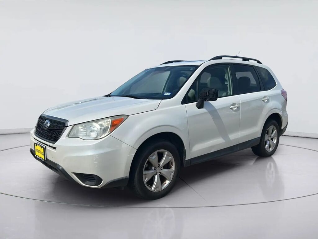 2015 Subaru Forester 2.5i Premium — photo 1 of 10
