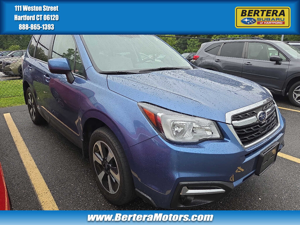 2018 Subaru Forester Premium — photo 1 of 13
