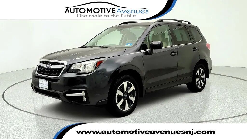 2018 Subaru Forester 2.5i Limited — photo 1 of 13