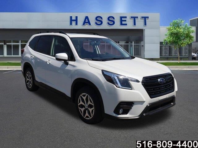2023 Subaru Forester Premium