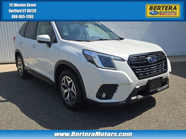 2024 Subaru Forester Premium