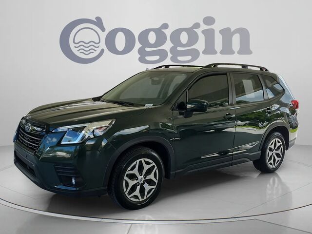 2024 Subaru Forester Premium