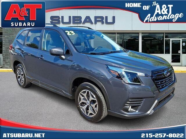 2023 Subaru Forester Premium — photo 1 of 1