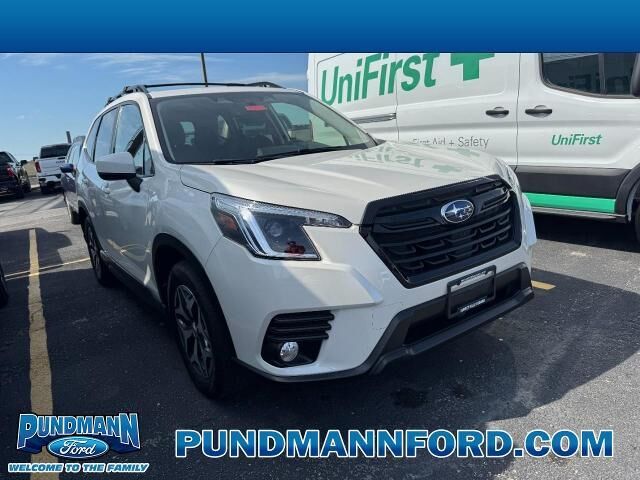 2022 Subaru Forester Premium