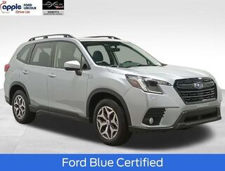 2022 Subaru Forester Premium — photo 1 of 1
