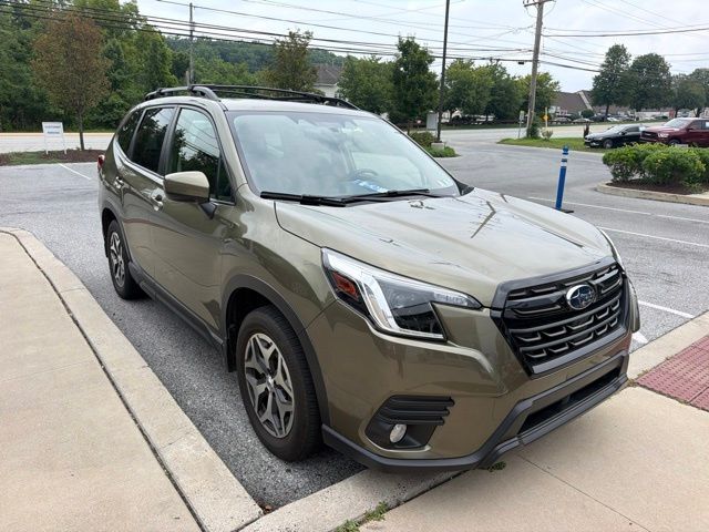 2023 Subaru Forester Premium