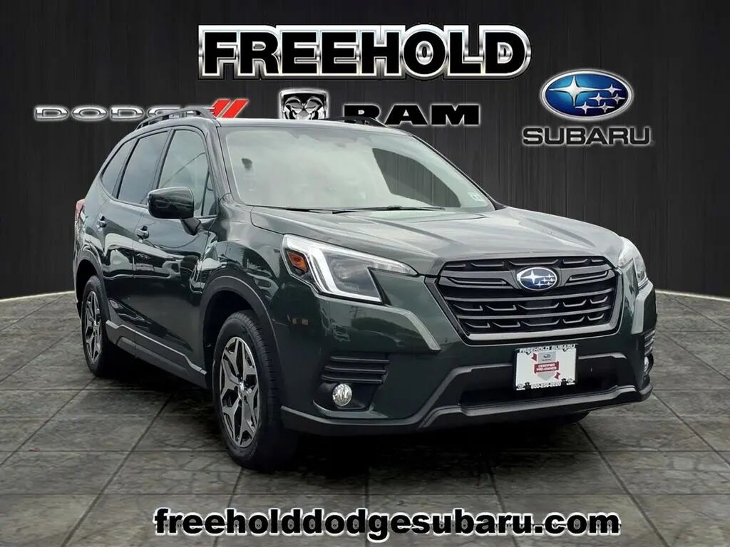 2022 Subaru Forester Premium