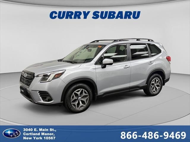 2022 Subaru Forester Premium