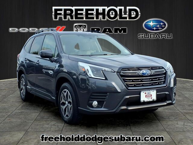 2023 Subaru Forester Premium