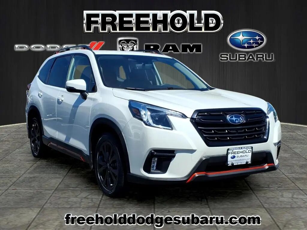 2024 Subaru Forester Sport — photo 1 of 13
