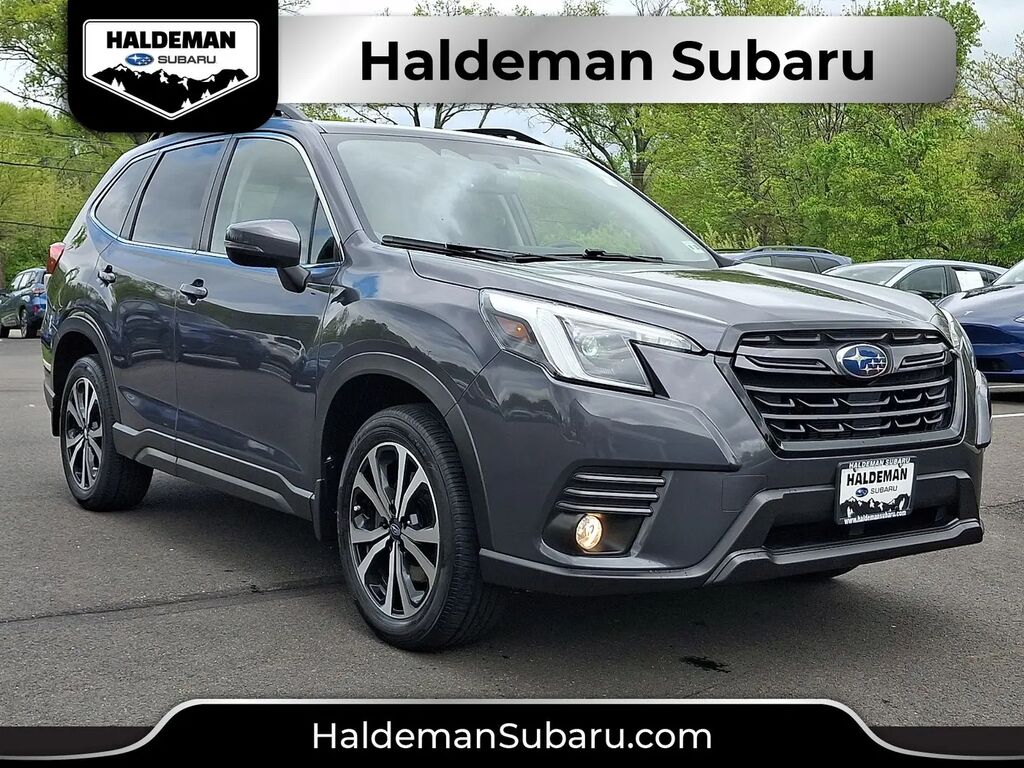 2023 Subaru Forester Limited — photo 1 of 13