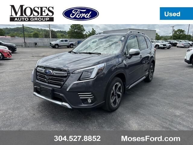 2023 Subaru Forester Touring