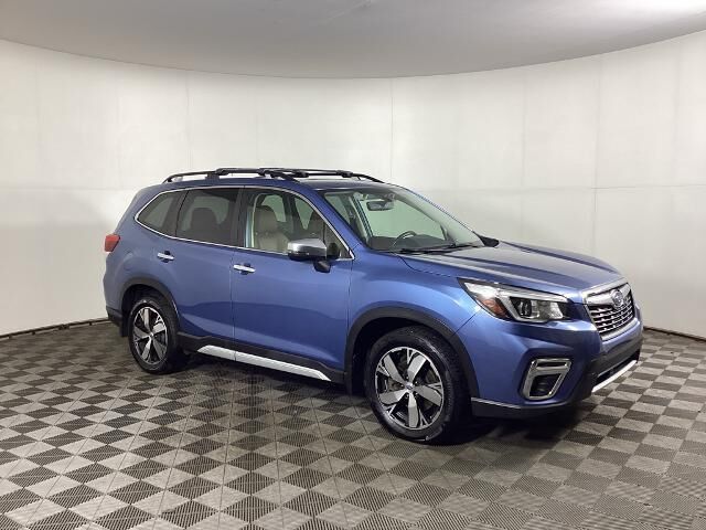 2019 Subaru Forester Touring — photo 1 of 13