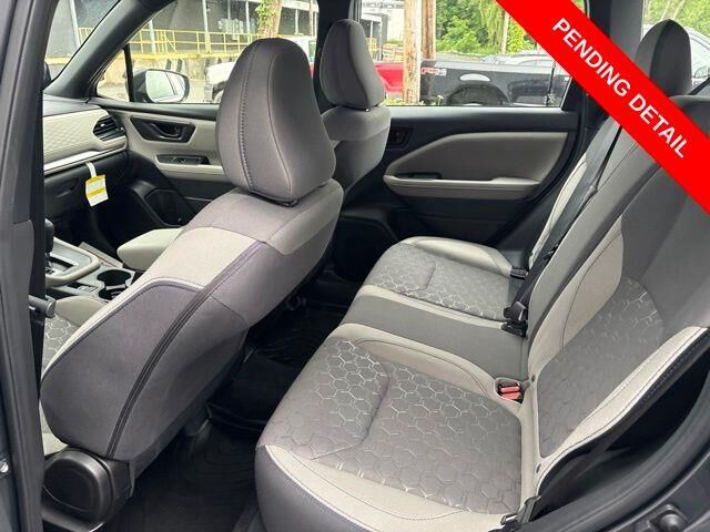 2025 Subaru Forester Base