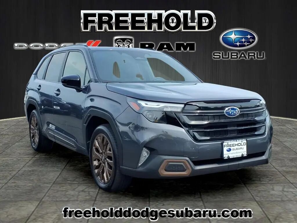 2025 Subaru Forester Sport — photo 1 of 13