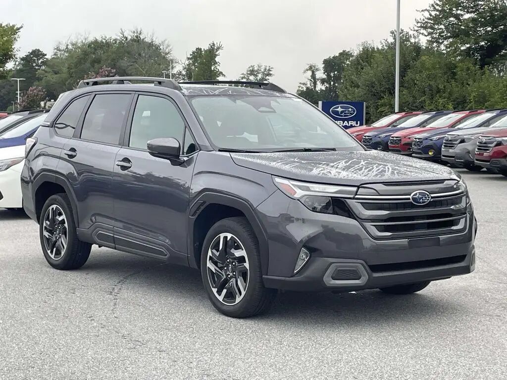 2025 Subaru Forester Limited — photo 1 of 13