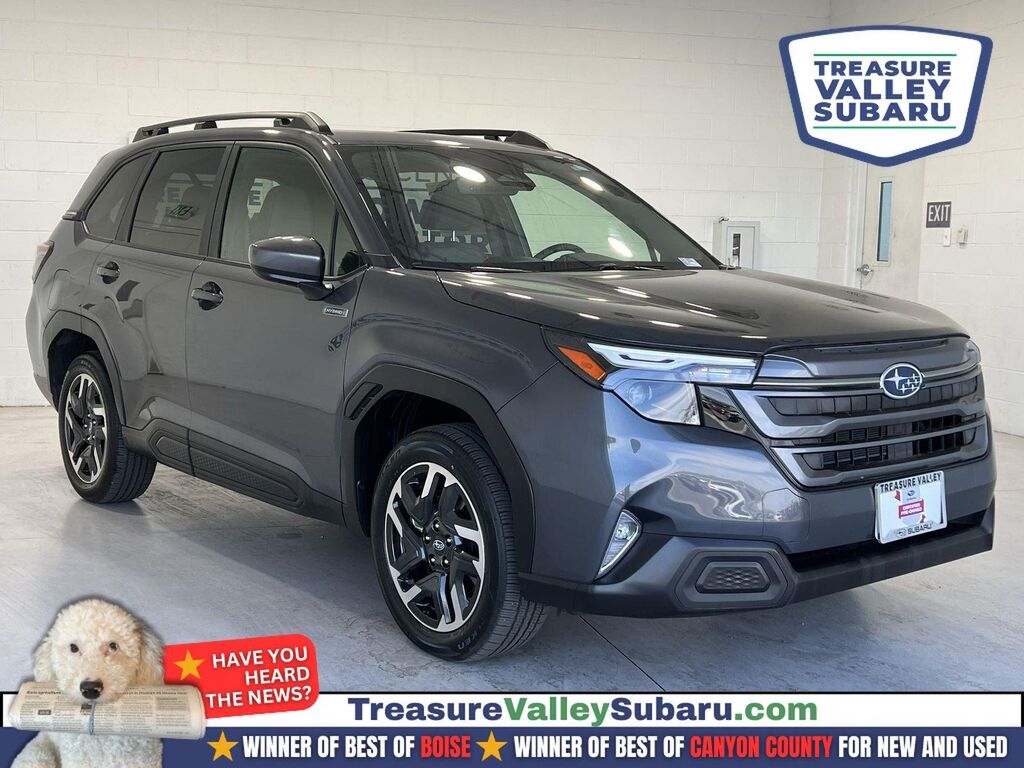 2025 Subaru Forester Premium Hybrid — photo 1 of 1