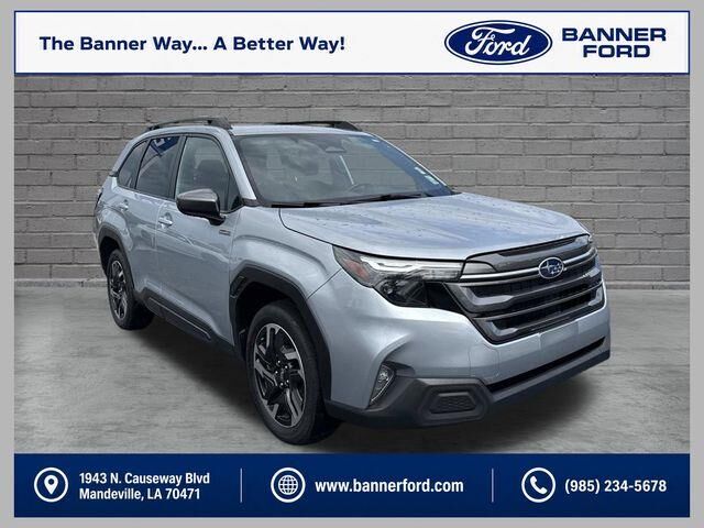 2025 Subaru Forester Premium Hybrid