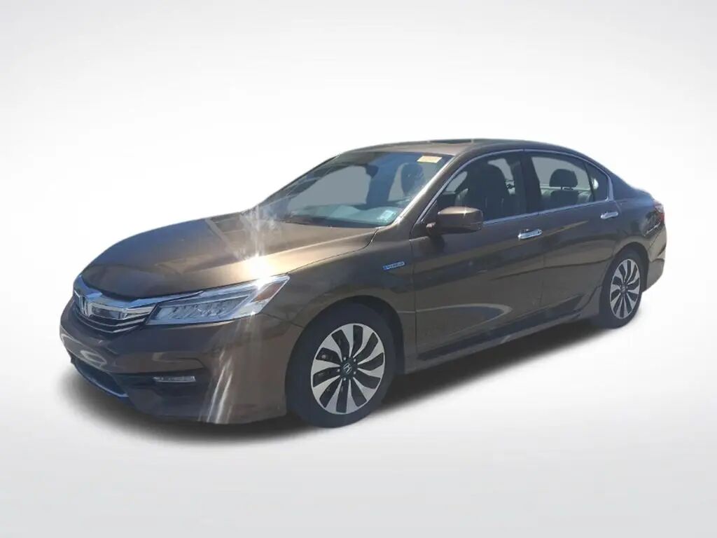 2017 Honda Accord Hybrid Touring — photo 1 of 13