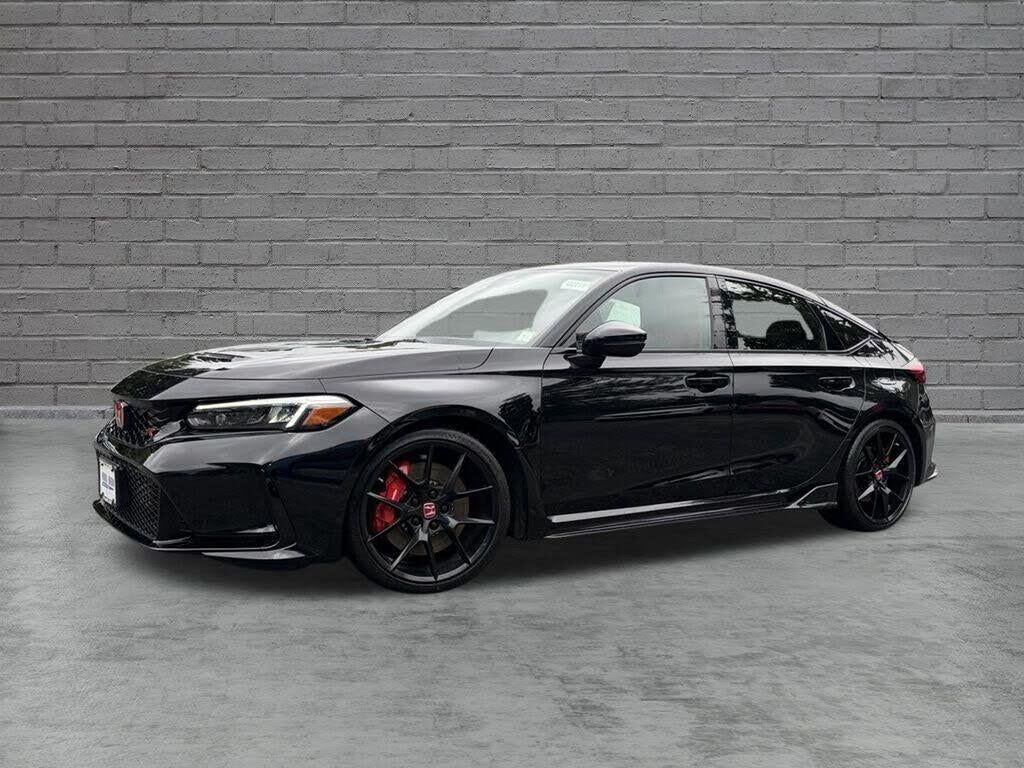 2025 Honda Civic Type R — photo 1 of 1