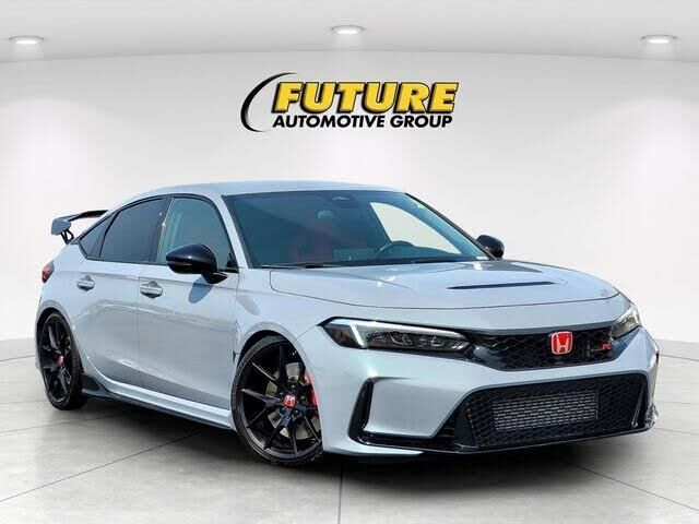 2024 Honda Civic Type R — photo 1 of 1