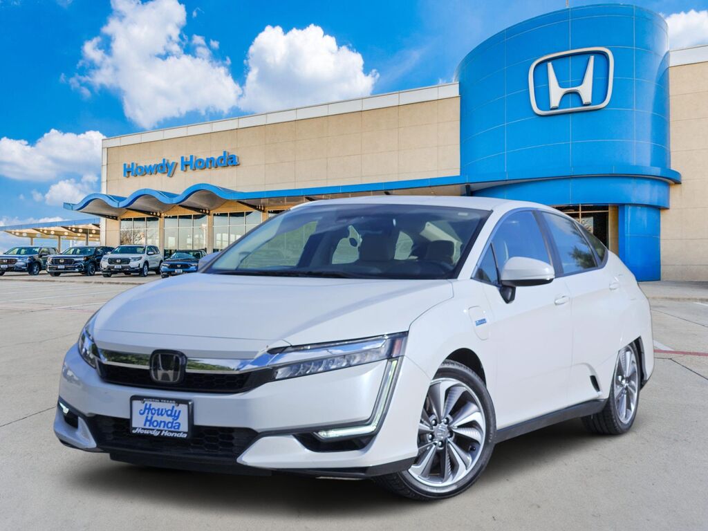 2018 Honda Clarity Plug-In Hybrid Touring — photo 1 of 7