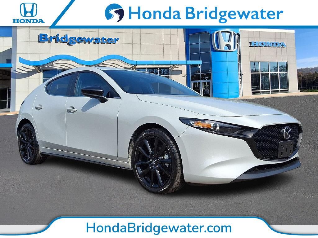 2024 Mazda Mazda3 Hatchback 2.5 S Select Sport — photo 1 of 13