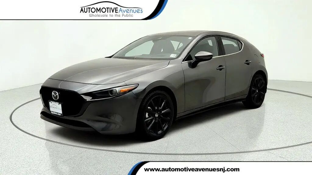 2023 Mazda Mazda3 Hatchback 2.5 S Premium — photo 1 of 1